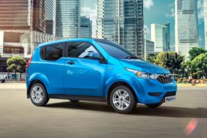 Представлен 25-сильный миниэлектрокар Mahindra Reva e2o Plus
